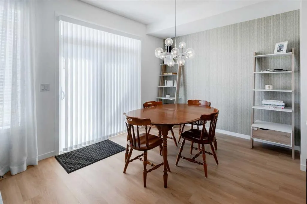 10 Wolf Hollow Way SE