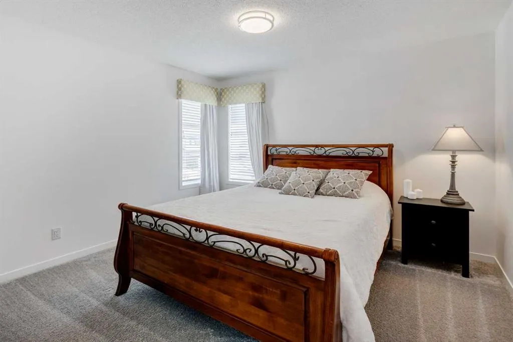 10 Wolf Hollow Way SE