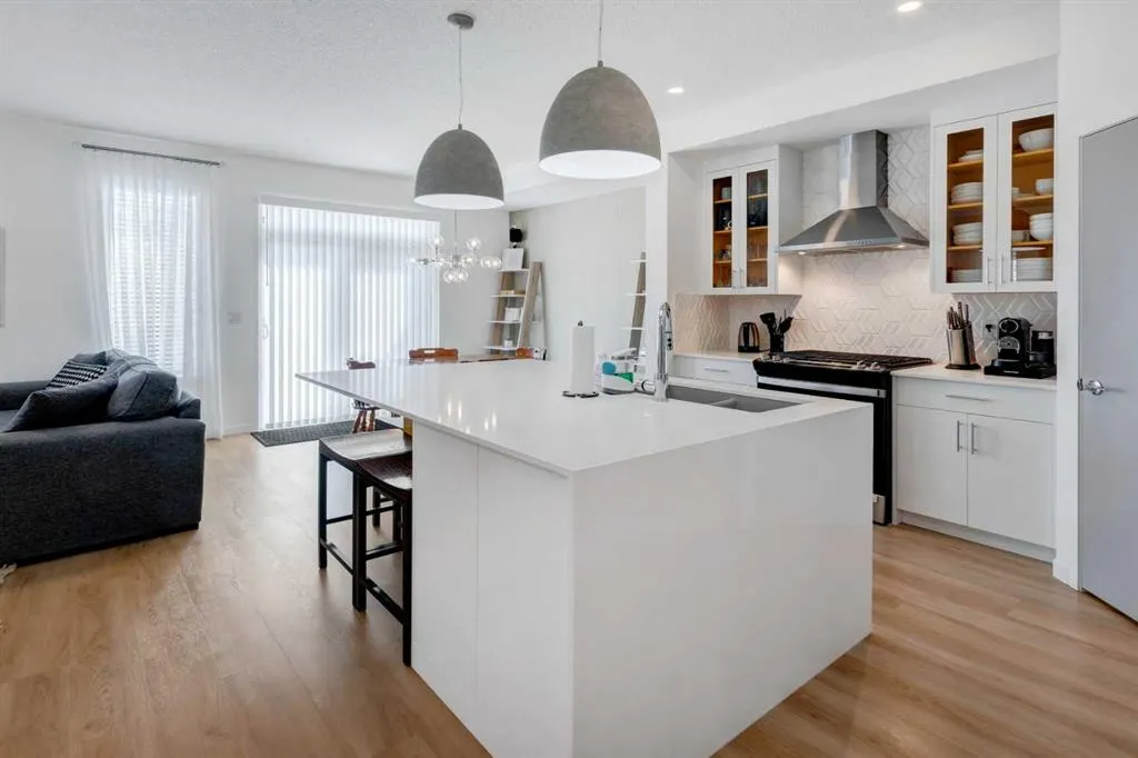10 Wolf Hollow Way SE