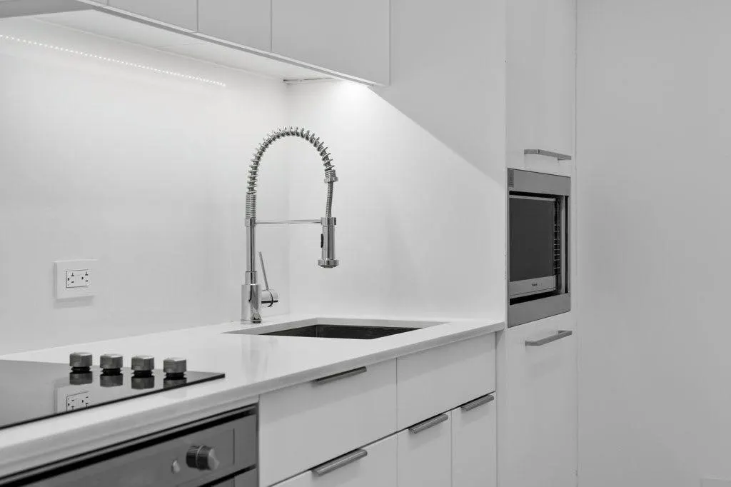 3125 39 Street NW, #216