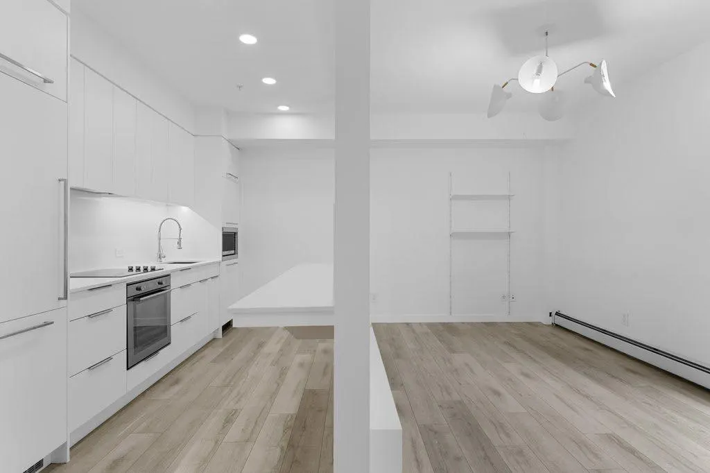 3125 39 Street NW, #216
