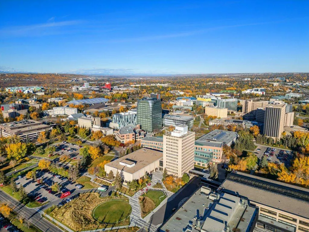 3125 39 Street NW, #216