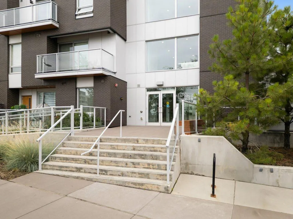 3125 39 Street NW, #216