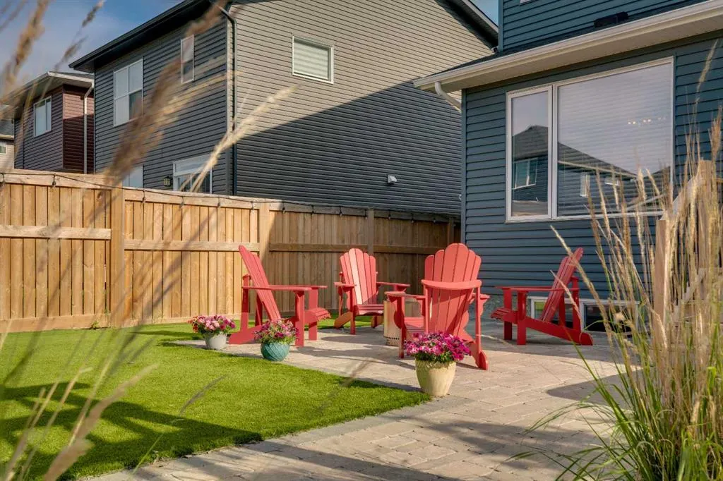 2173 Ravensdun Crescent SE