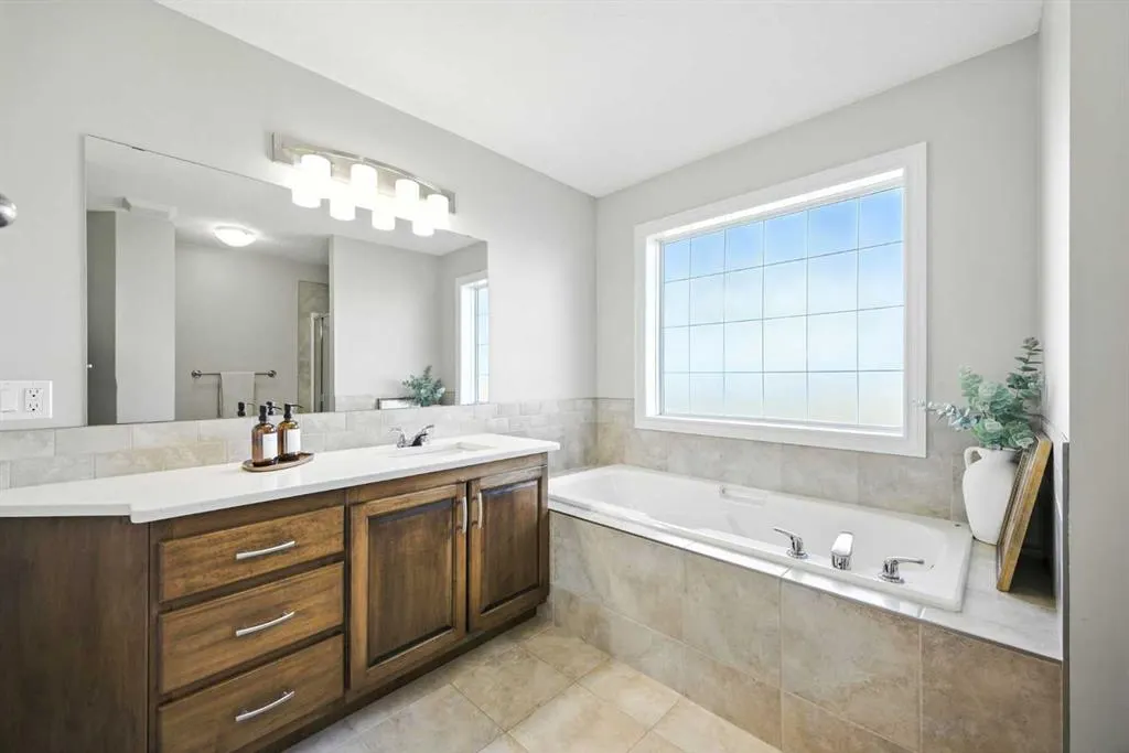 149 Wildrose Crescent