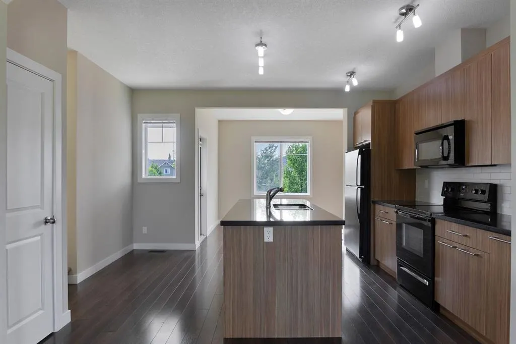 300 Marina Drive, #105
