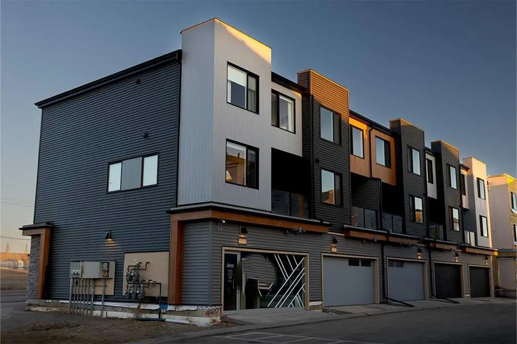 81 Midtown Boulevard SW, #504