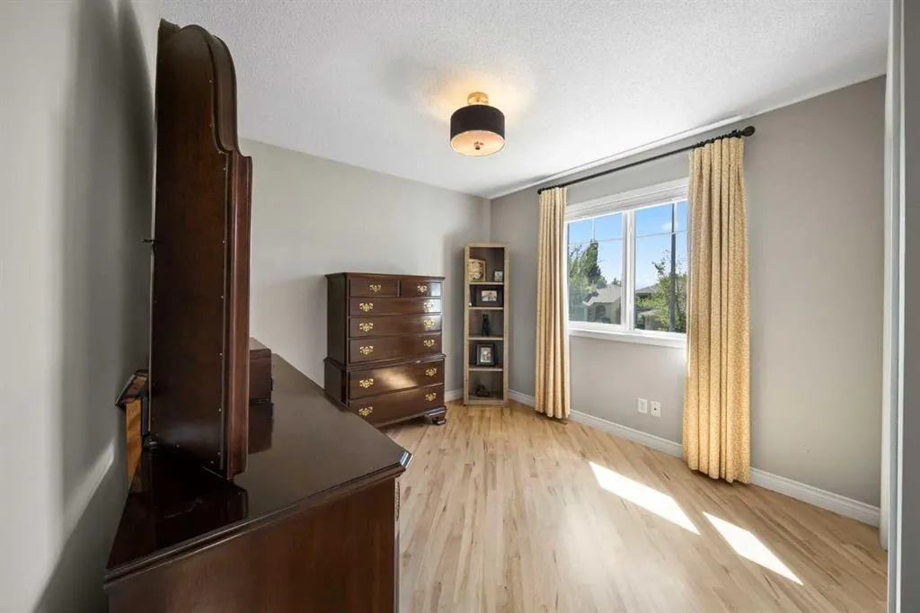 91 Mountain Park Drive SE