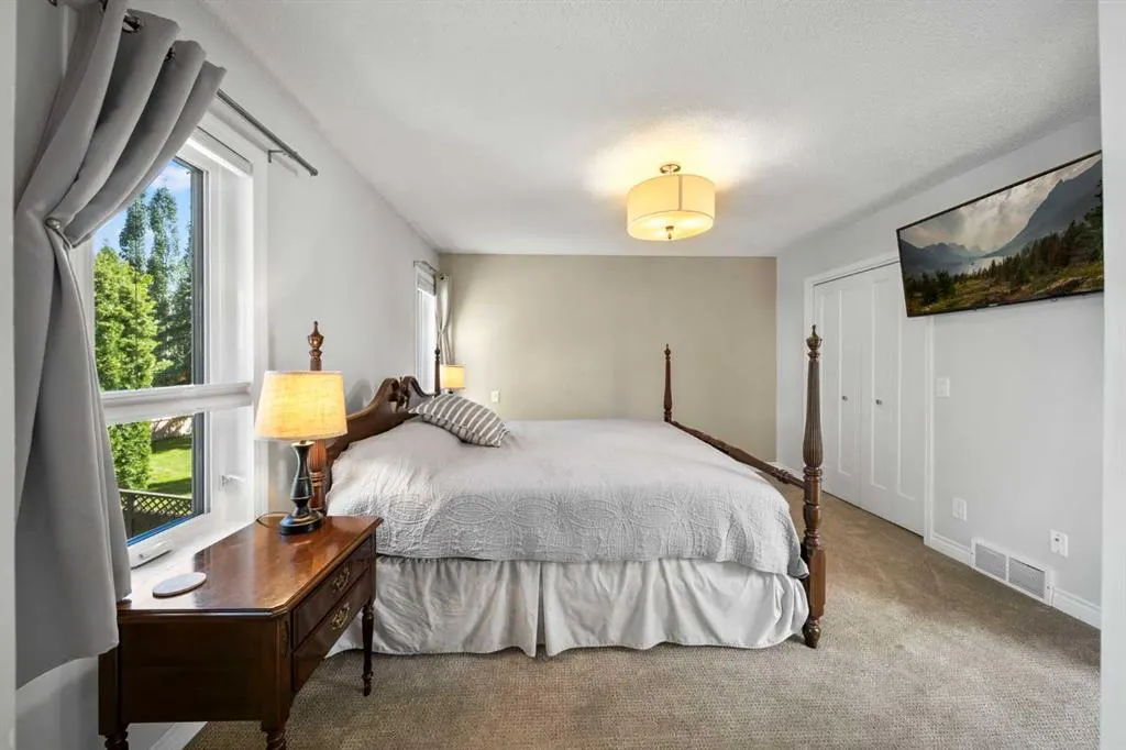 91 Mountain Park Drive SE