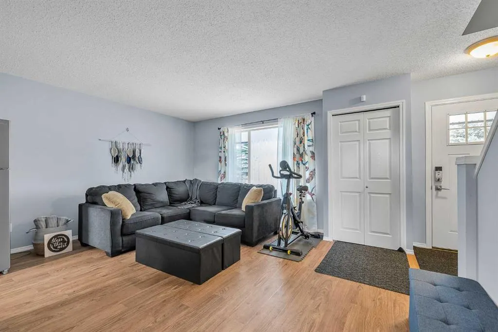 245 Citadel Point NW