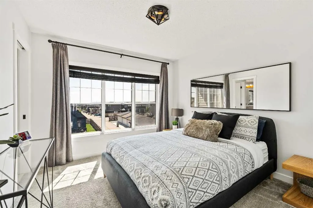 233 Lucas Manor NW