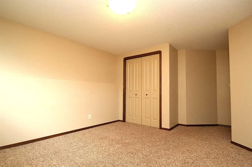 83 Vickers Close