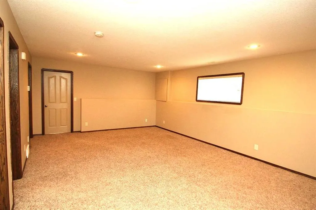 83 Vickers Close