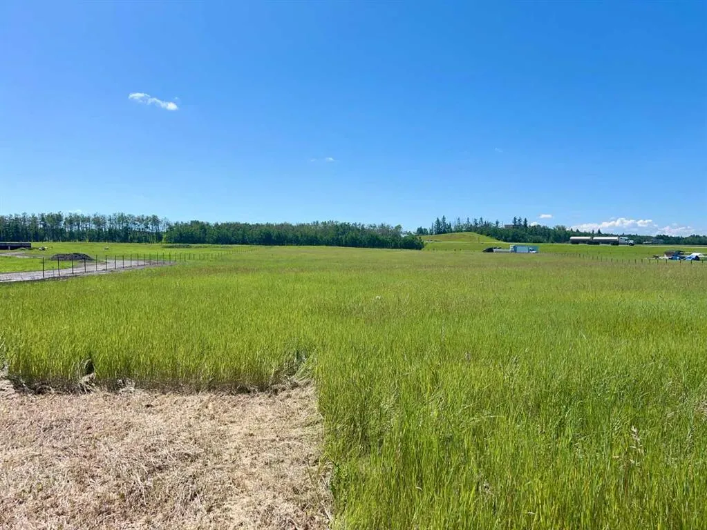 40039 306 Avenue E, #200