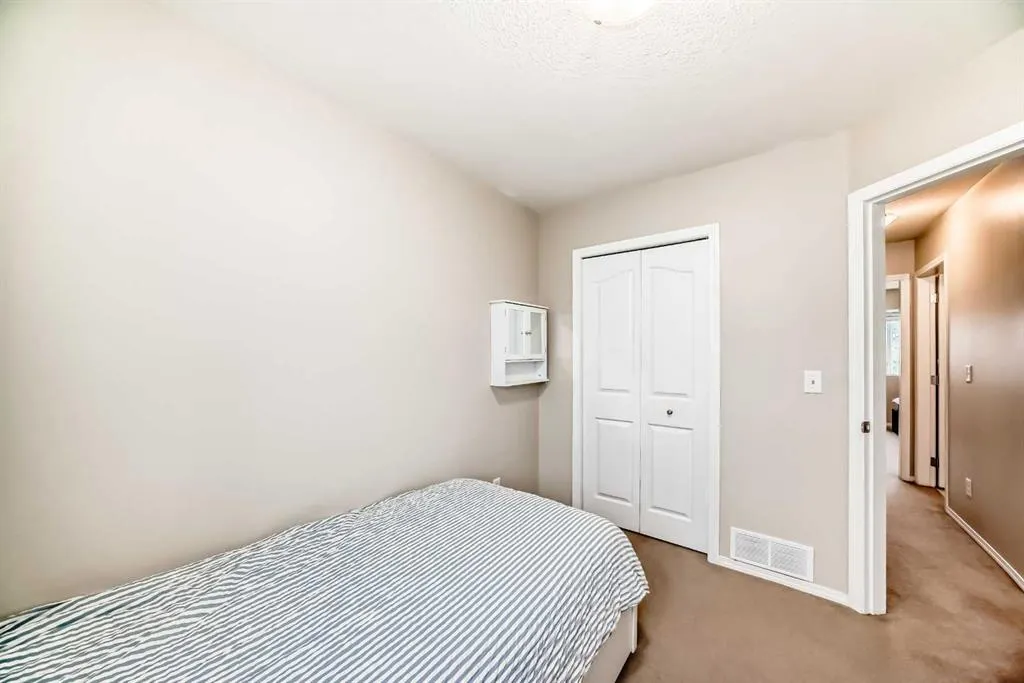 2066 Luxstone Boulevard SW, #402