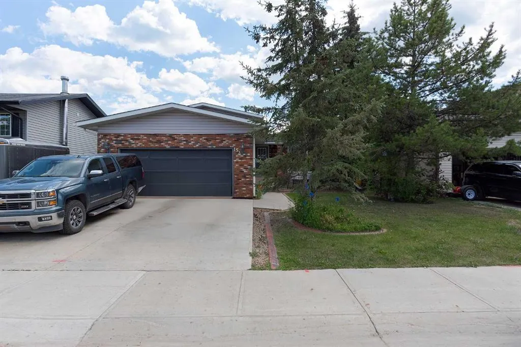 153 Parmenter Crescent