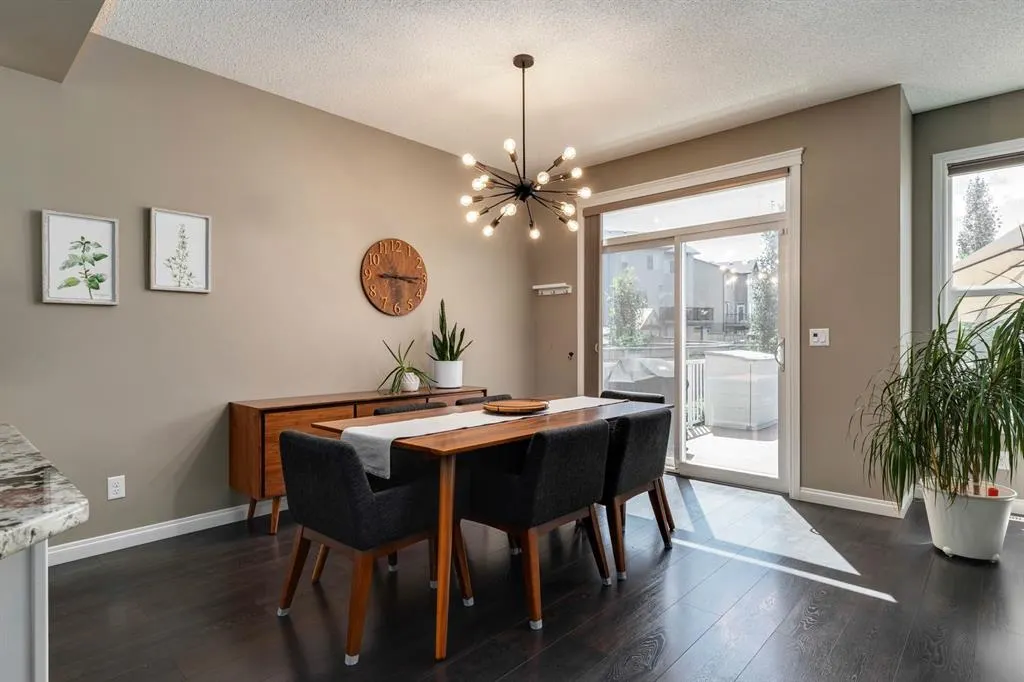 1064 Brightoncrest Green SE