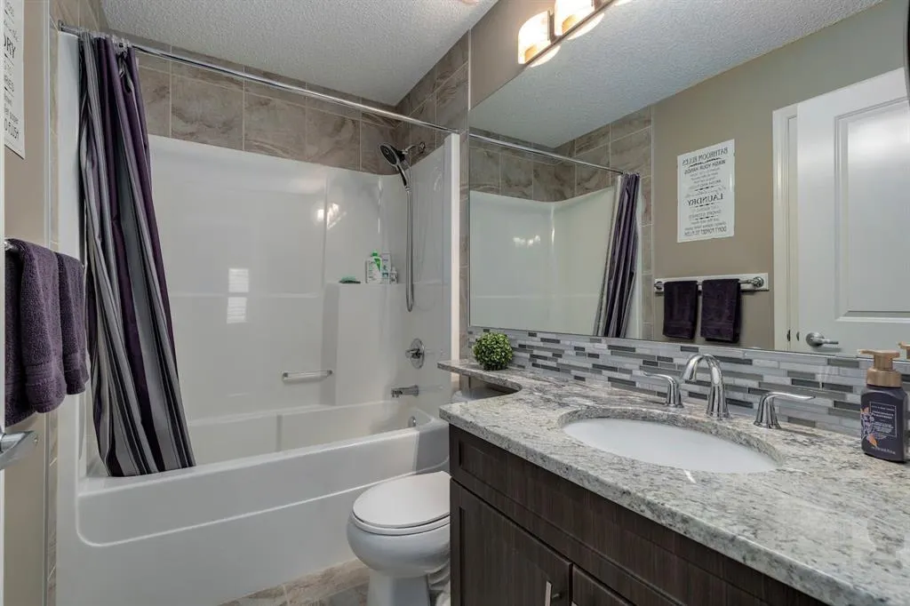 1064 Brightoncrest Green SE