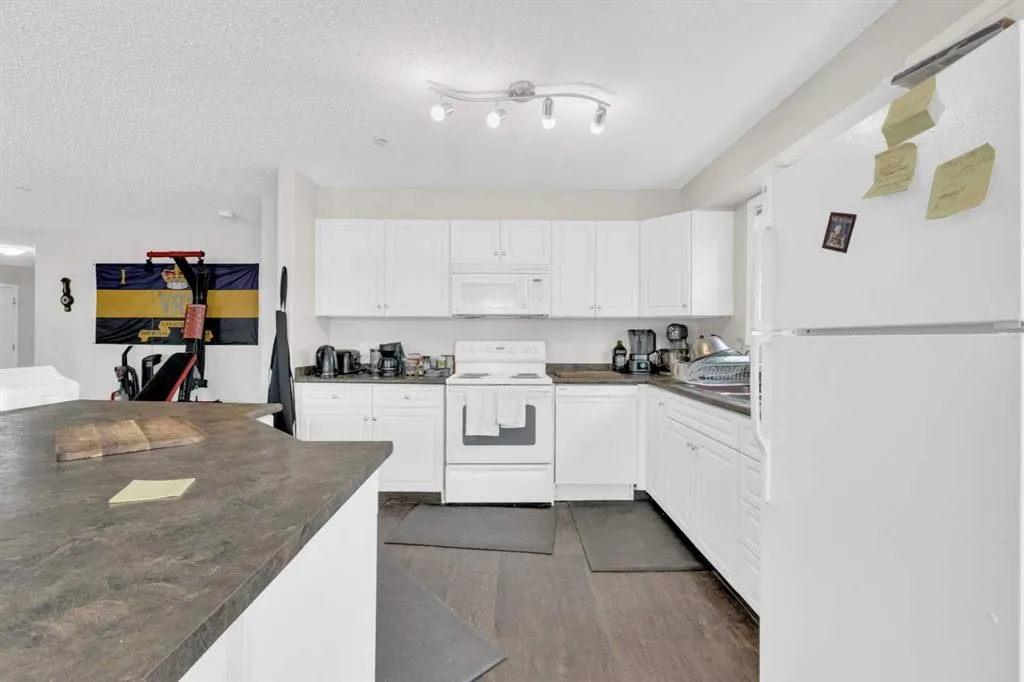 13625 34 Street, #119