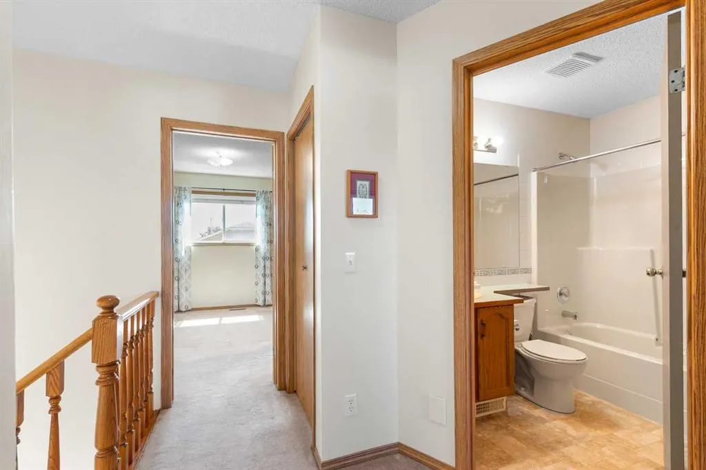 131 Tipping Close SE