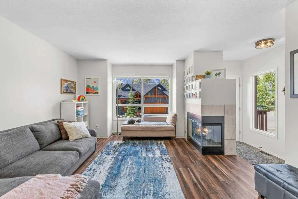 241 Benchlands Terrace, #9