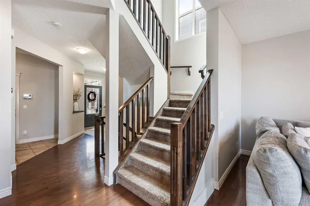 383 Mahogany Terrace SE
