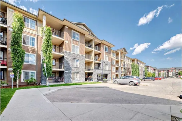 81 Legacy Boulevard SE