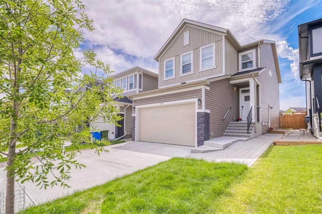 156 Ambleside Crescent NW