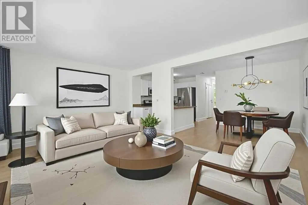 73 Addington Drive, #14