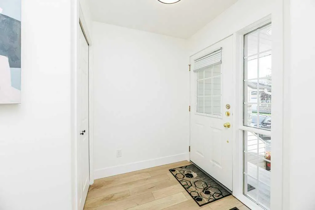 73 Addington Drive, #14
