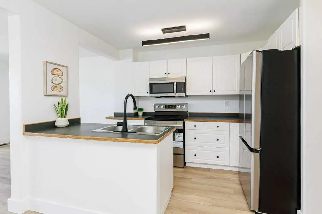 73 Addington Drive, #14