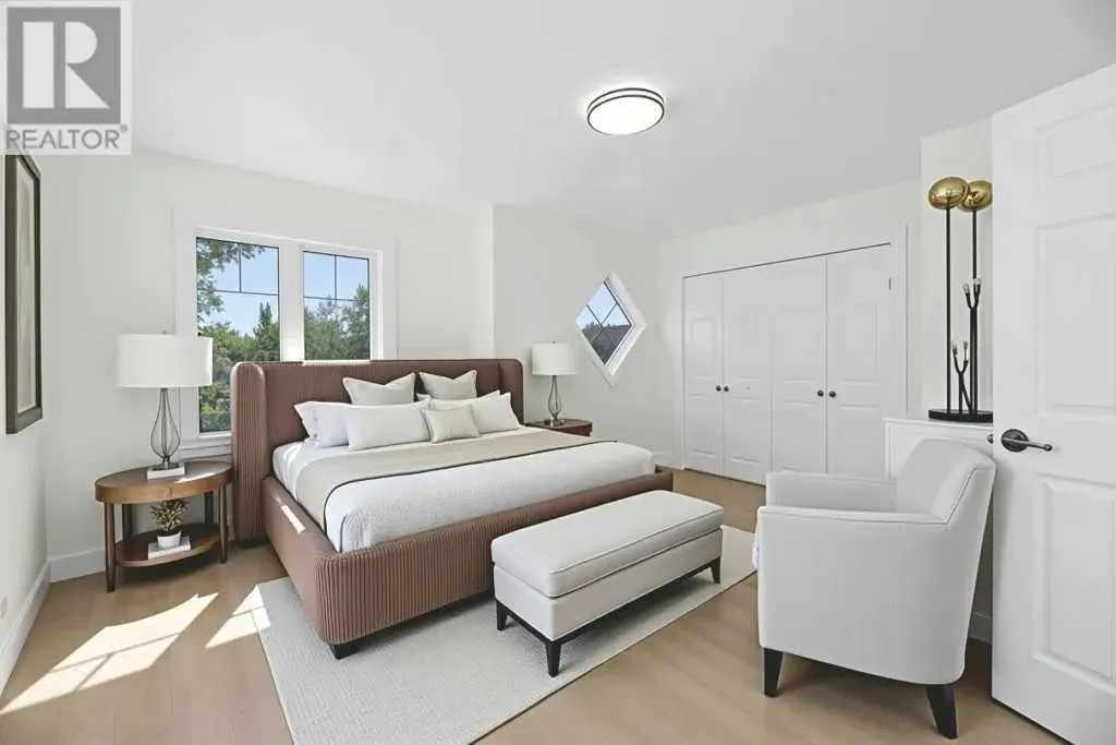 73 Addington Drive, #14