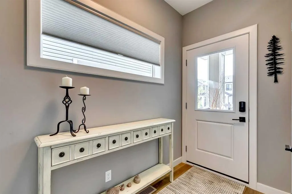 196 Emberside Hollow