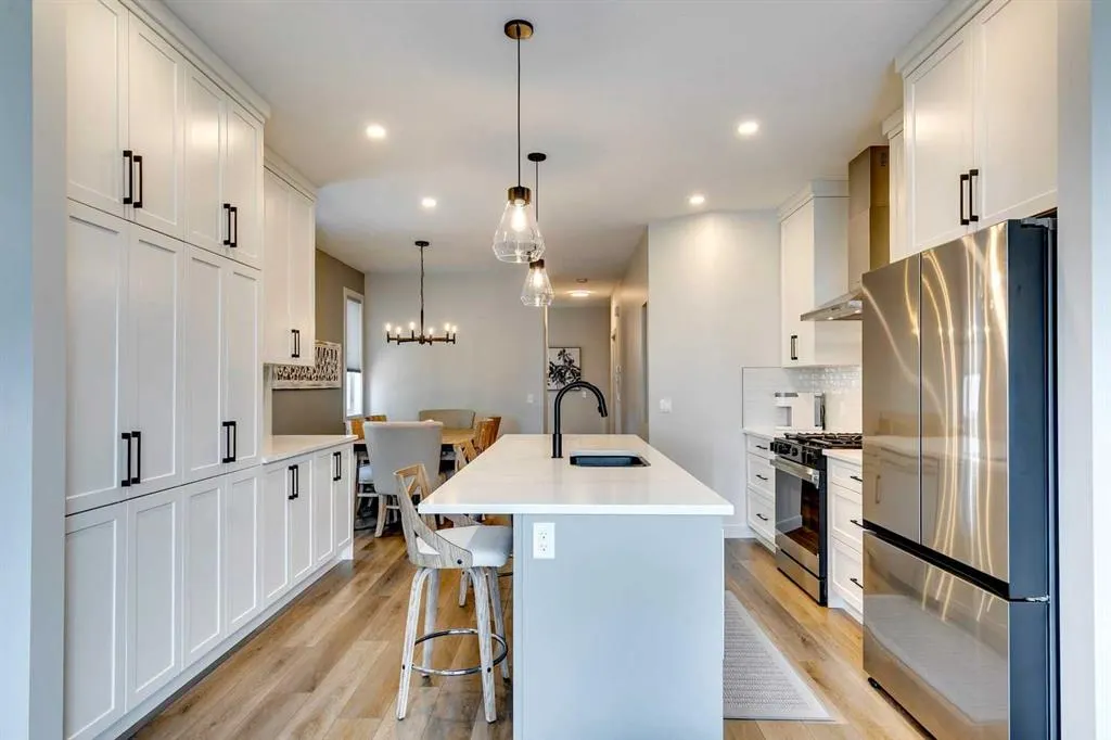 196 Emberside Hollow