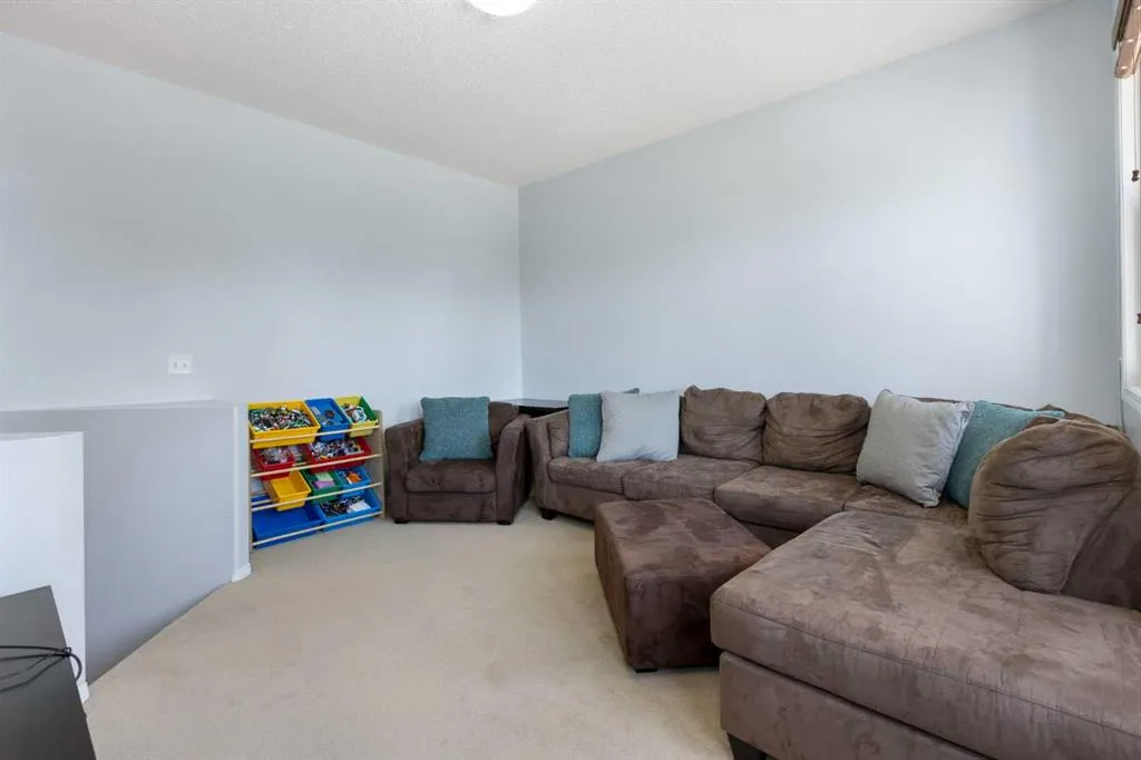 23 Auburn Bay Place SE