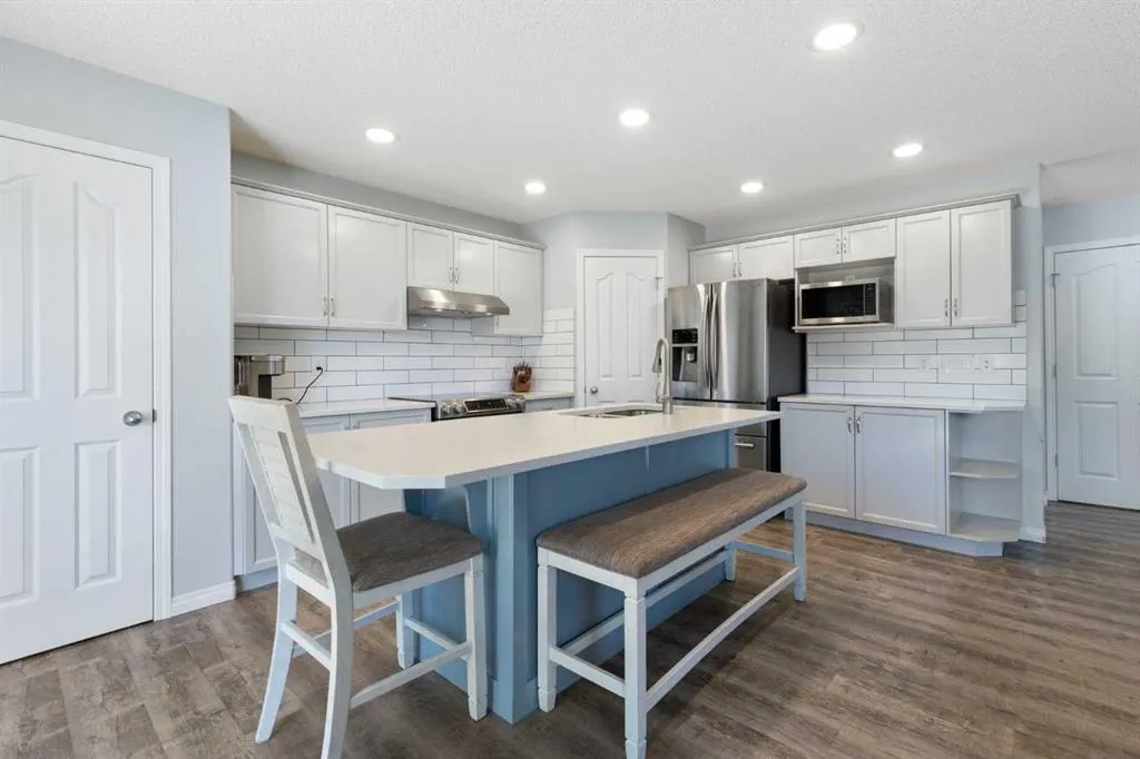 23 Auburn Bay Place SE