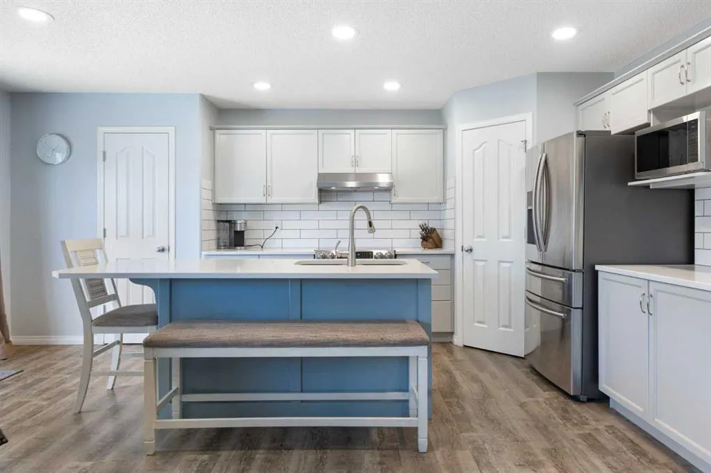 23 Auburn Bay Place SE