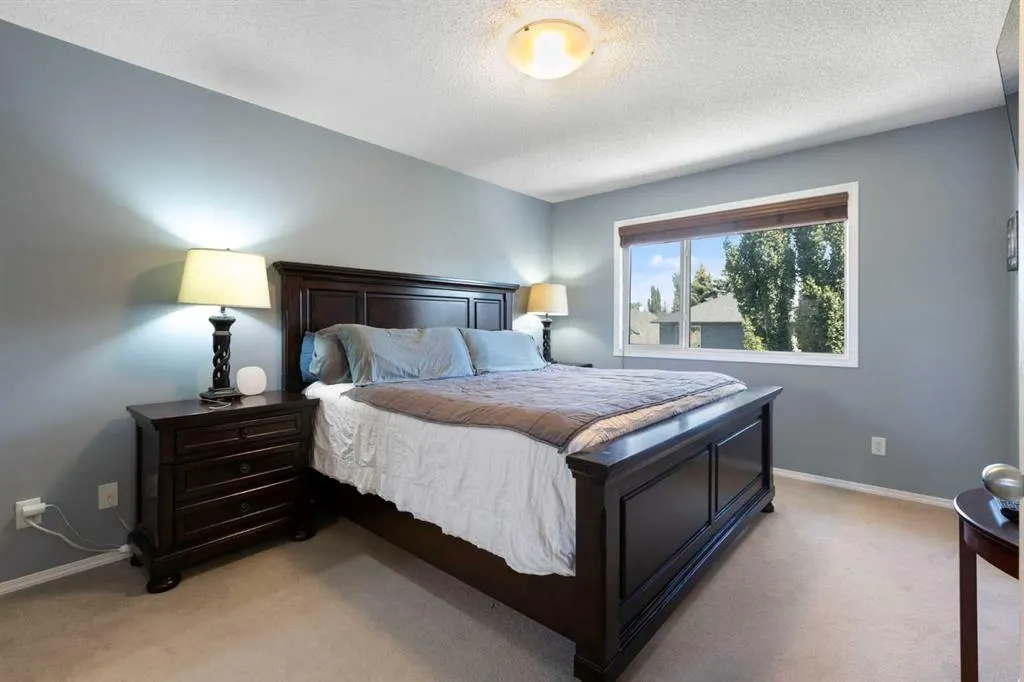 23 Auburn Bay Place SE