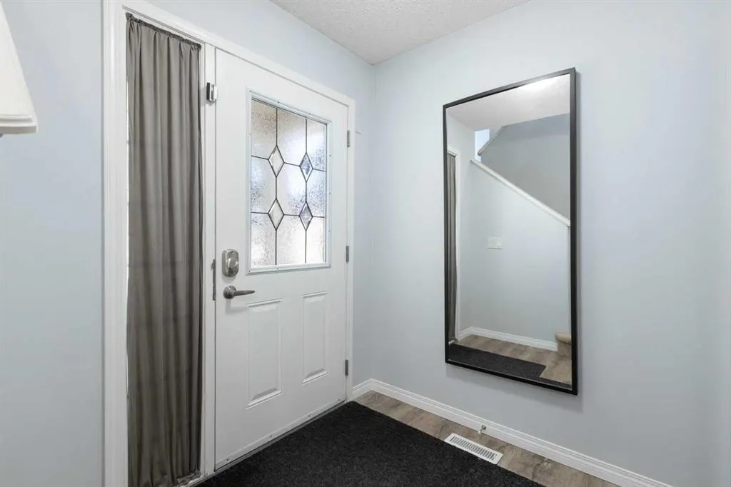23 Auburn Bay Place SE