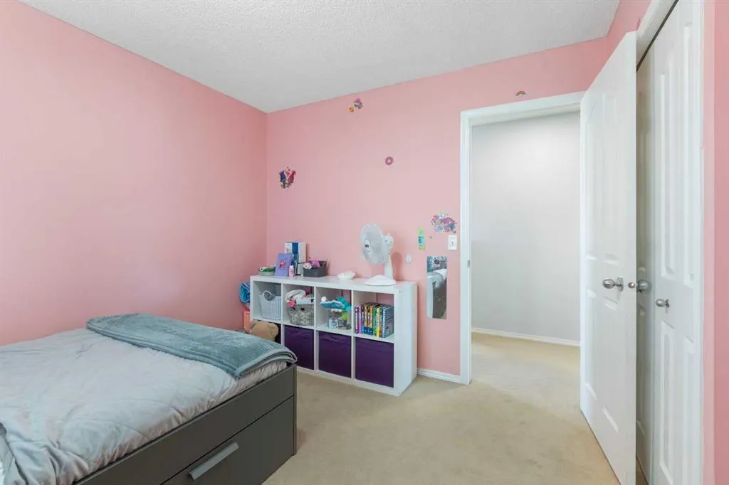 23 Auburn Bay Place SE
