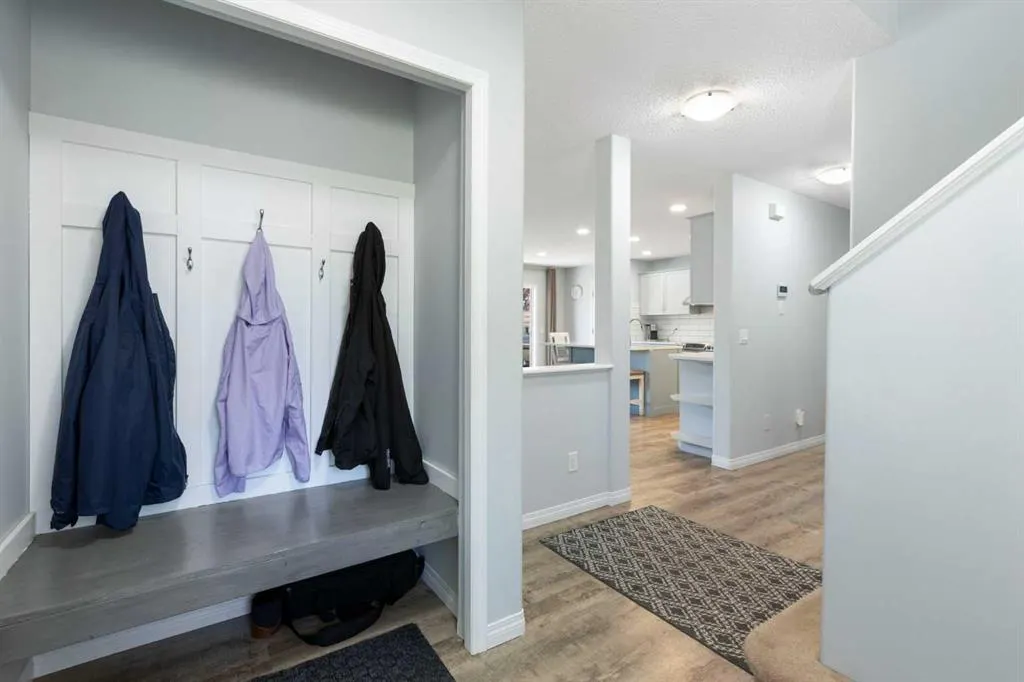 23 Auburn Bay Place SE