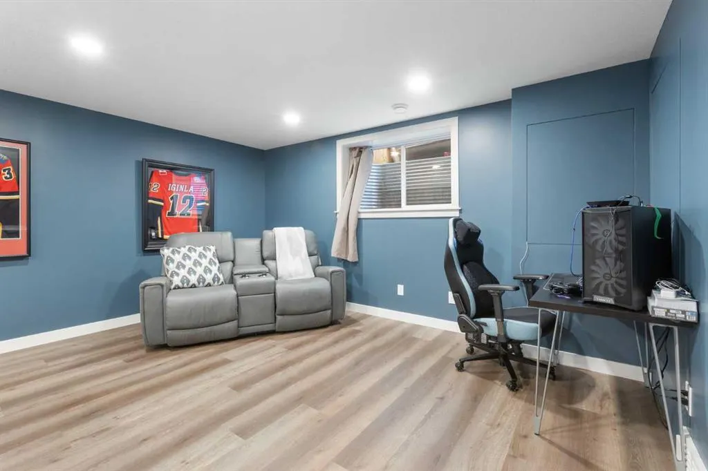 23 Auburn Bay Place SE