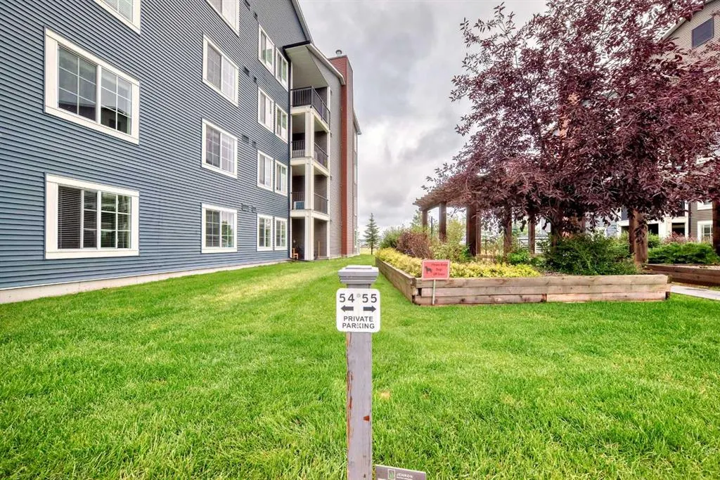 99 Copperstone Park SE, #3218