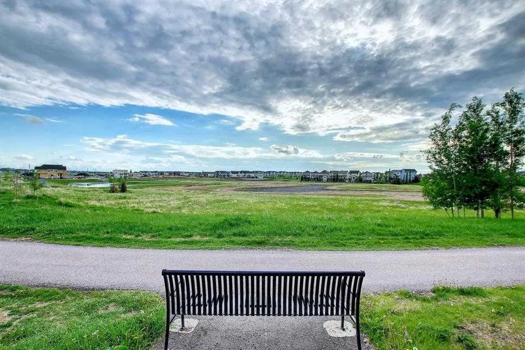 99 Copperstone Park SE, #3218