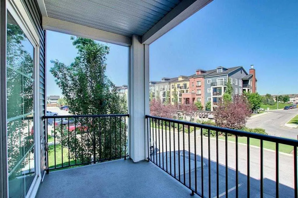 99 Copperstone Park SE, #3218