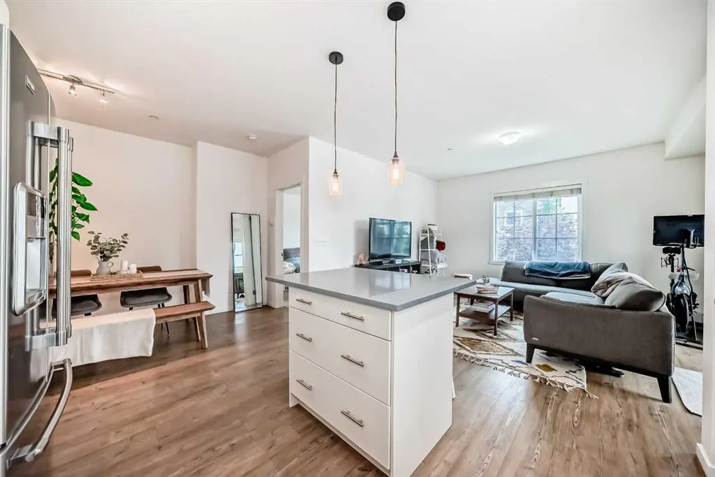 99 Copperstone Park SE, #3218