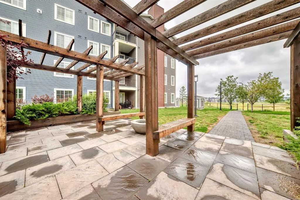99 Copperstone Park SE, #3218