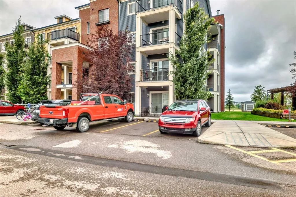 99 Copperstone Park SE, #3218