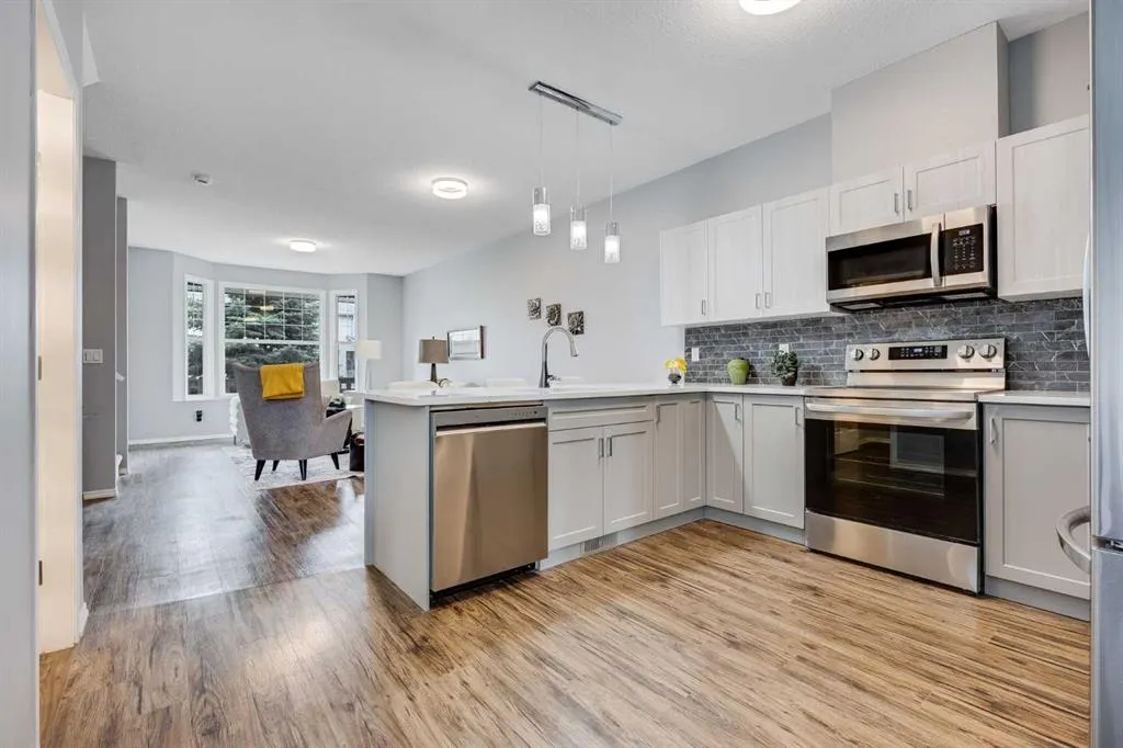 2001 Luxstone Boulevard SW, #603