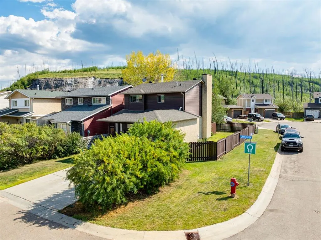 156 Grayling Crescent